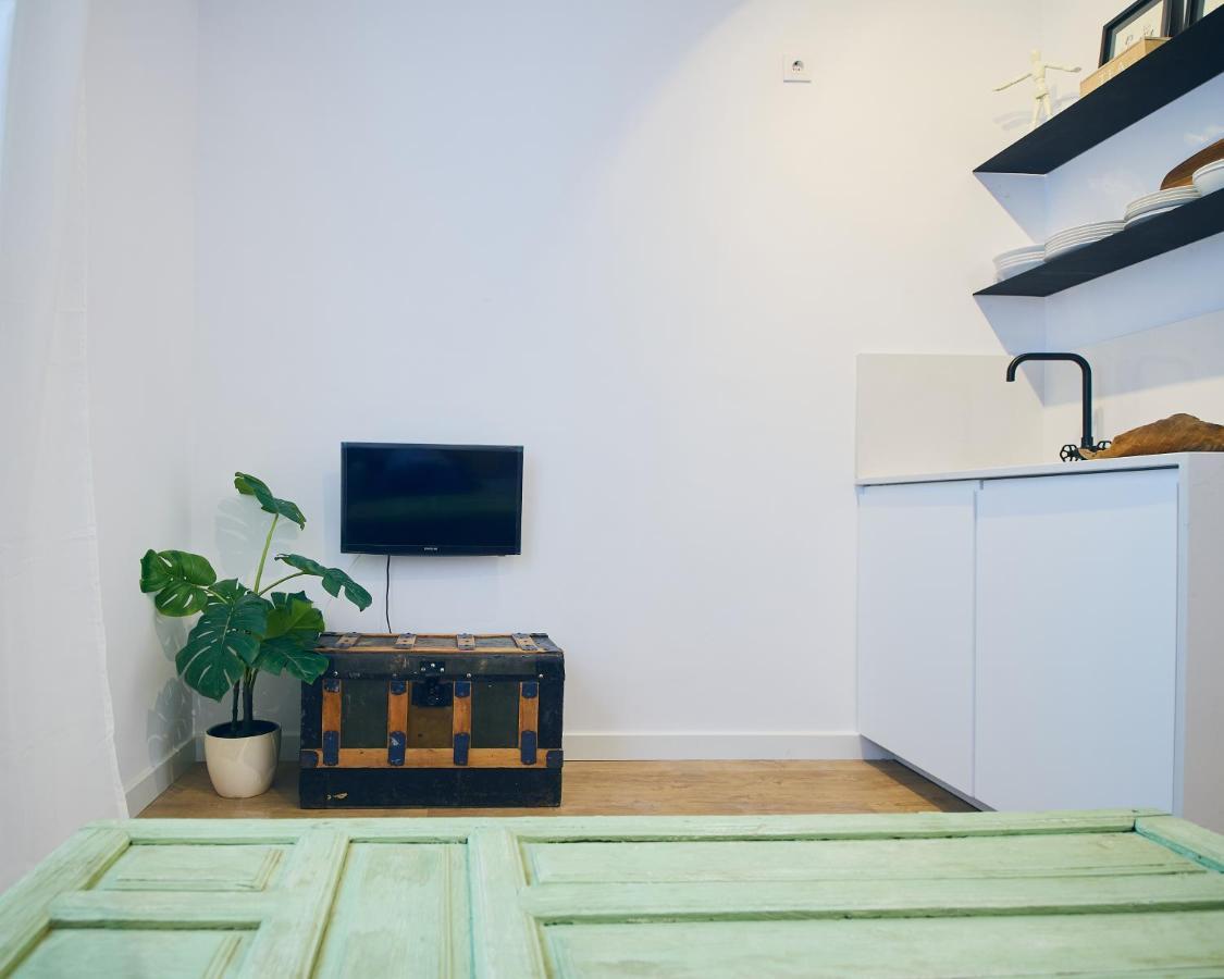 Pelicano Seville Apartments Extérieur photo