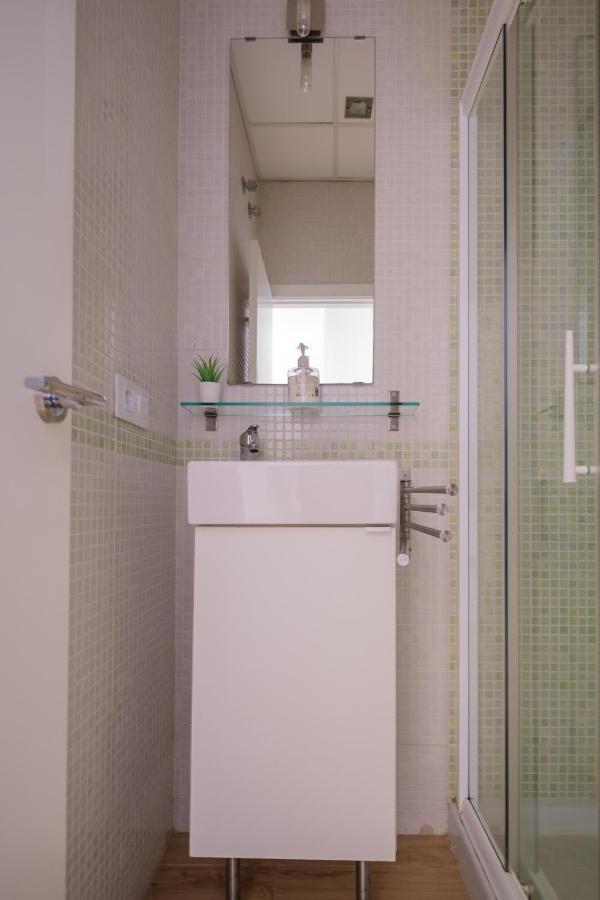 Pelicano Seville Apartments Extérieur photo